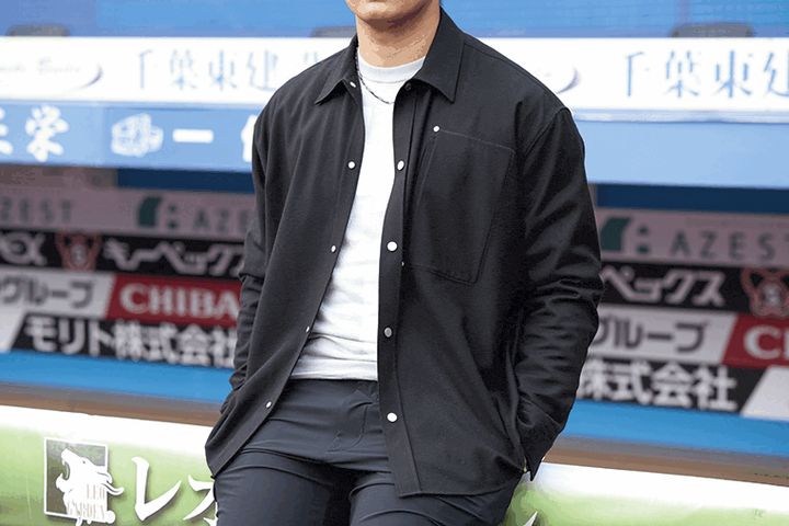 【千葉ロッテマリーンズ】佐藤都志也選手の私服スナップ