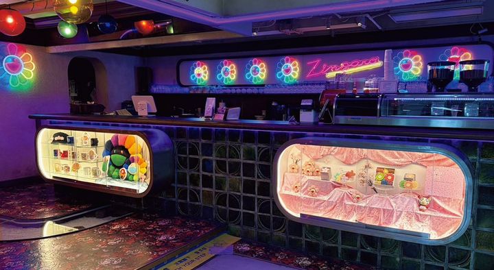中野ブロードウェイにあるカイカイキキのショップ〈Tonari no Zingaro〉と〈純喫茶ジンガロ〉で開催された『桜祭り-2026-』