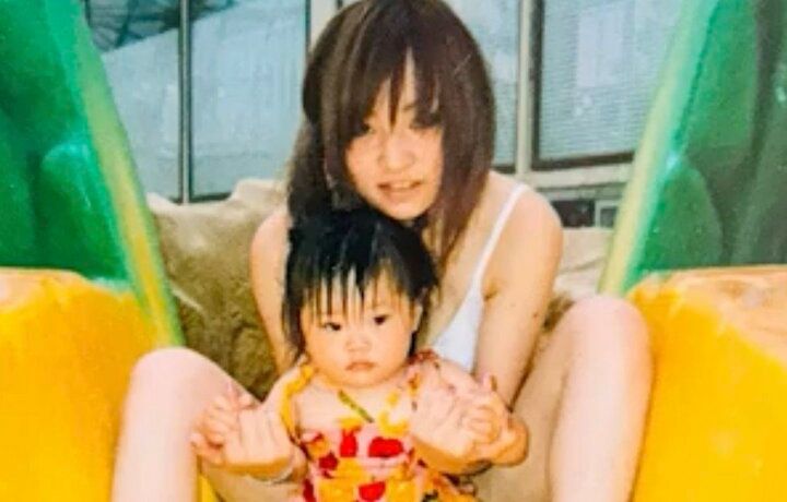 【写真・画像】「15歳で長女を出産」30代で孫を持つ“ギャルばあば”のビジュアルに衝撃 1枚目