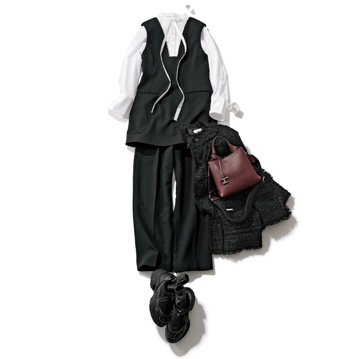 2026/03/black-sneaker-outfit1.jpg