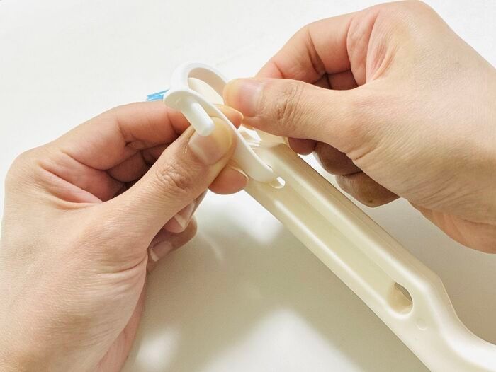 【セリア】小さなステッキの正体な〜んだ？S字フック超えかも！？新型の便利グッズに思わず感心♡