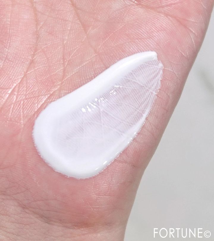 スキンアクア｜トーンアップUVエッセンス ホワイト 〈...