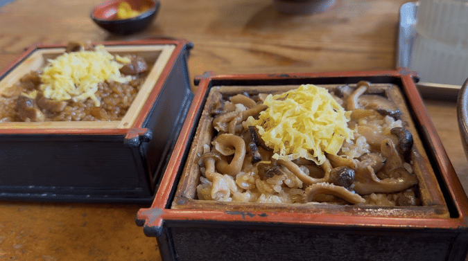 いおり庵きのこごはん