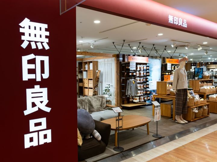 今回は無印良品の「現地に学ぶ スリランカ たまごと野菜のクリーミーカレー」をご紹介。ココナッツのまろやかさとかつお節のうまみが効いた、夏にぴったりのさらりとした口当たりの1杯です。（サムネイル画像出典：PIXTAより）