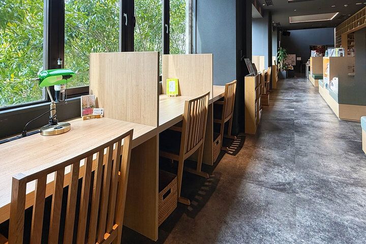 世界に一つだけのインク作り体験♪ 湯河原の日帰り温泉でゆるりアートな湯治旅「おふろcafe HITOMA」