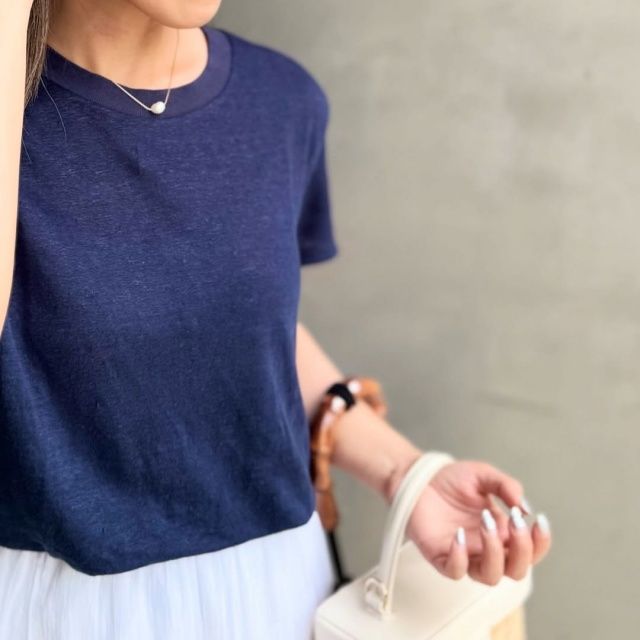 UNIQLO and COMPTOIR DES COTONNIERS「リネンクルーネックT」