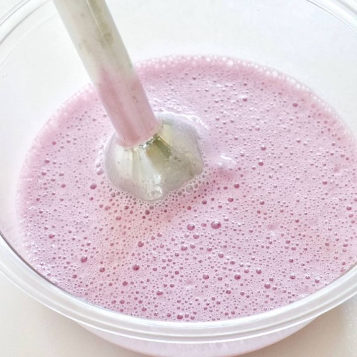 ミックスベリーのミルクプリン