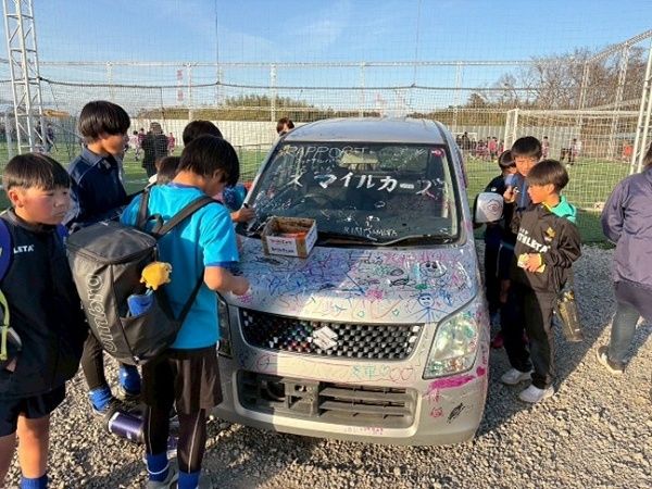 【宮城県栗原市・北海道帯広市】廃車予定の車に自由に絵を描く子ども向け体験企画「らくがきカー」イベント開催！