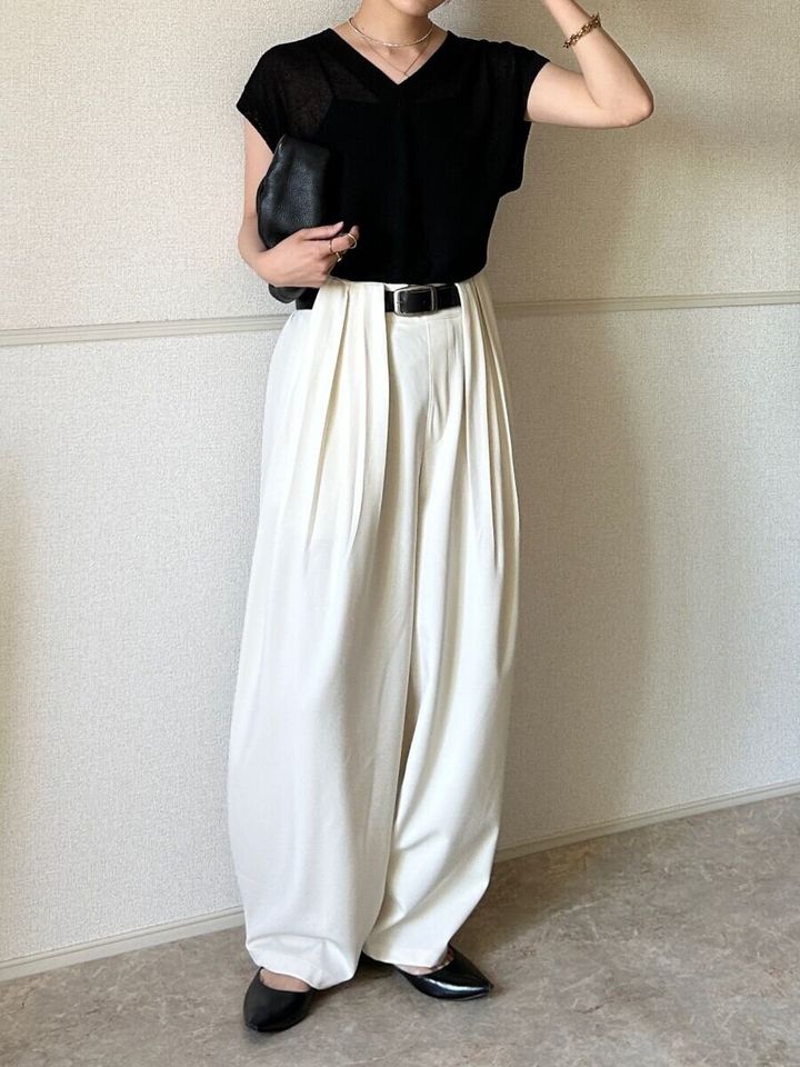 GU ループヤーンVネックT Style①OKコーデ全身