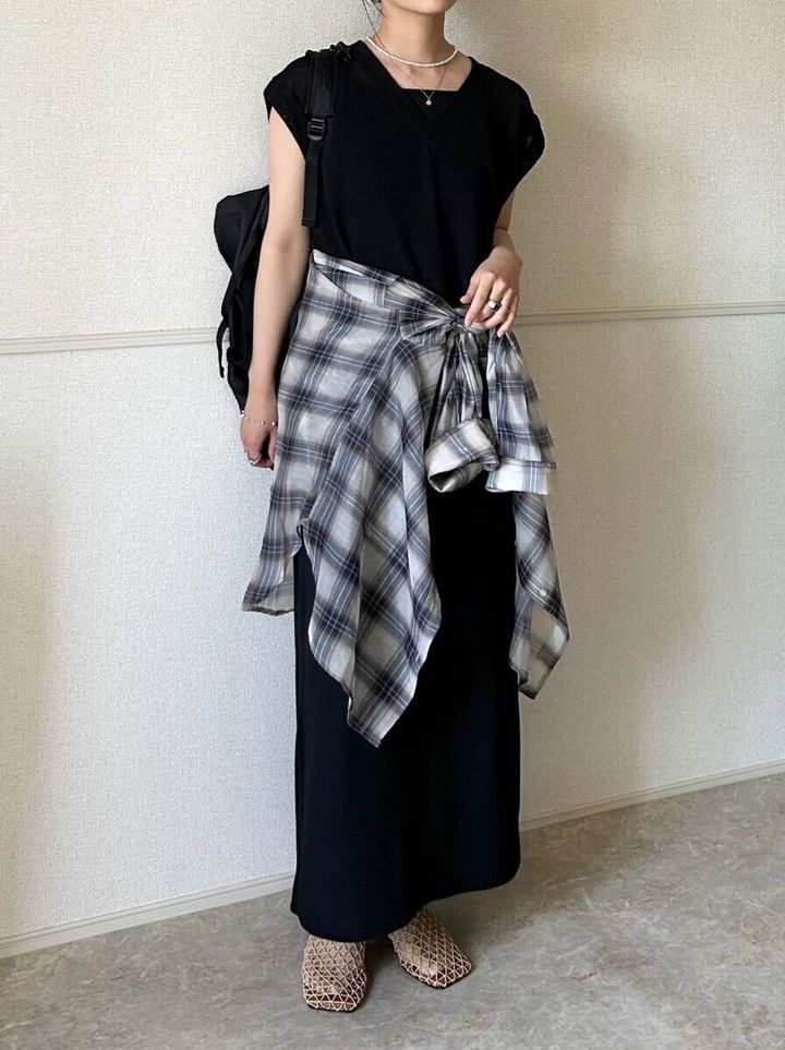 GU ループヤーンVネックT Style②OKコーデ全身