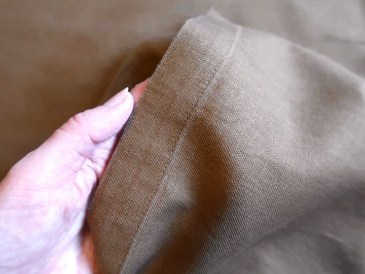 リネン混でも透けないのが高ポイントです