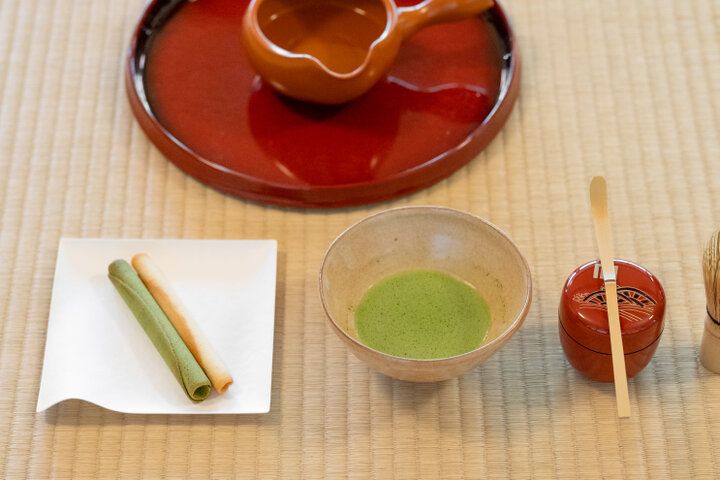 バターの香り＆ほろにが宇治抹茶のハーモニー♪ ヨックモックの「シガール オゥ マッチャ」は初夏限定の味わい