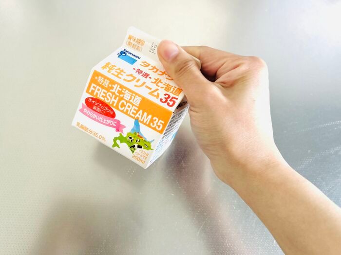 泡だて器は使いません！〈生クリーム〉が簡単に出来上がる、超時短の裏ワザ3つ。