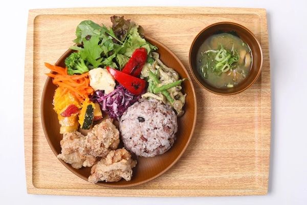 【東京都江東区】ヘルシー＆おいしい「鳥〇食堂×タニタカフェ」、東京23区初出店！オープン記念特典も