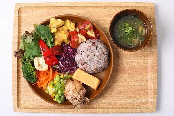 【東京都江東区】ヘルシー＆おいしい「鳥〇食堂×タニタカフェ」、東京23区初出店！オープン記念特典も
