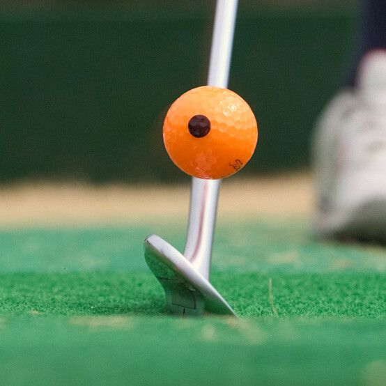 ボール選びの正しい方法とは？３つのルールをフィッティングとともに解説