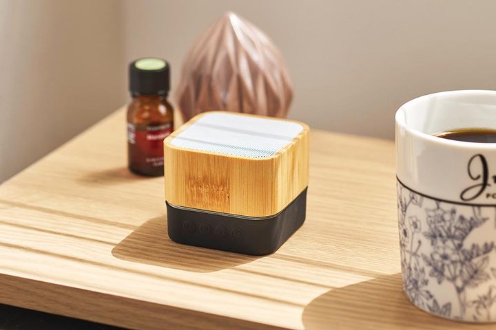 スタンダードプロダクツ「竹製Bluetoothスピーカー」 イメージ