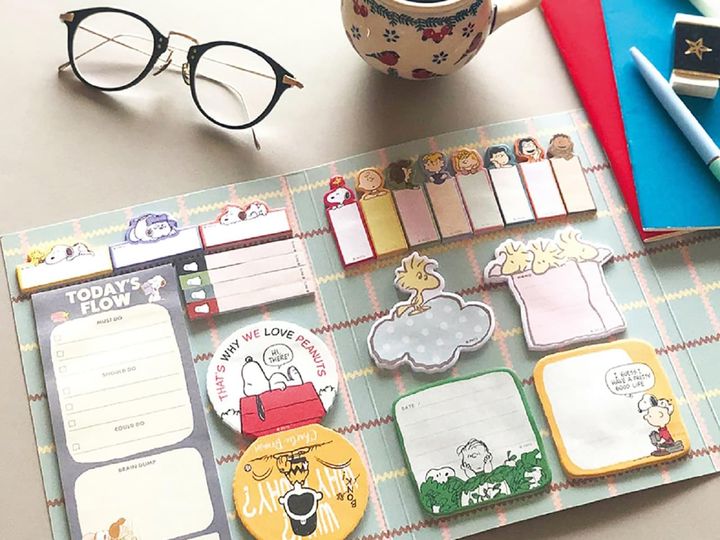 SNOOPY 超ボリューム！ ふせんセット BOOK（画像出典：Amazon、以下同）
