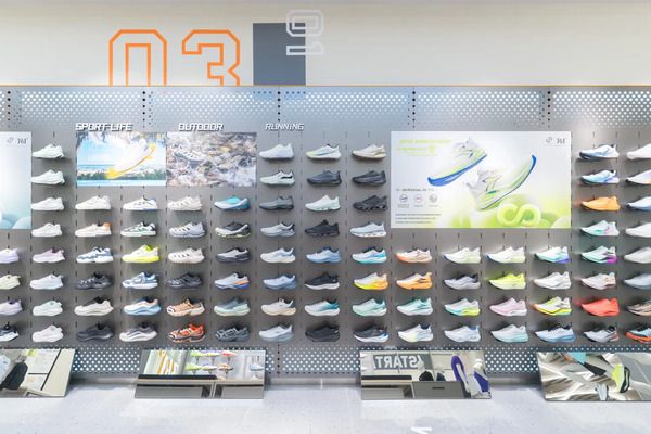 【愛知県名古屋市】ららぽーと名古屋みなとアクルスに、スポーツブランド「361°」の日本第2号店オープン