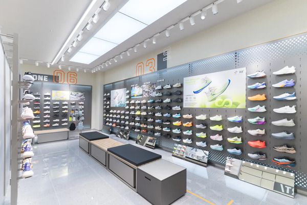 【愛知県名古屋市】ららぽーと名古屋みなとアクルスに、スポーツブランド「361°」の日本第2号店オープン