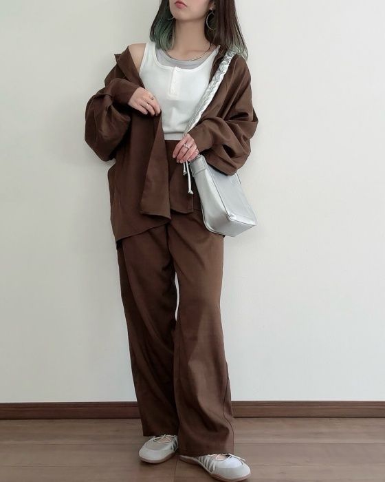 しまむら「麻調ワイドパンツ」