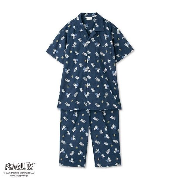 「メンズ パジャマ(ダークネイビー)」(2420円)