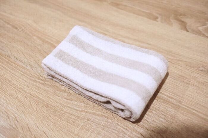 たった数秒でこの差！ホテルで採用される定番の『タオルの折り方』ふっくらして高級感がある♡