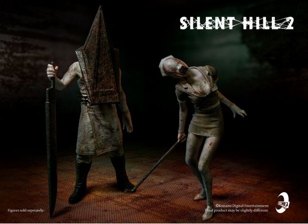 2体そろえば、怖さも2倍！ [c]Konami Digital Entertainment
