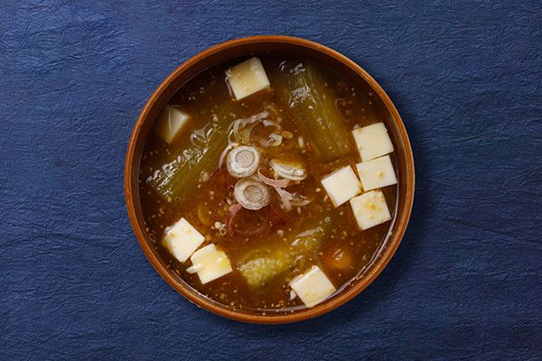 京都の専門店『名代とんかつ かつくら』にて週替わりのみそ汁を愉しめるフェア開催