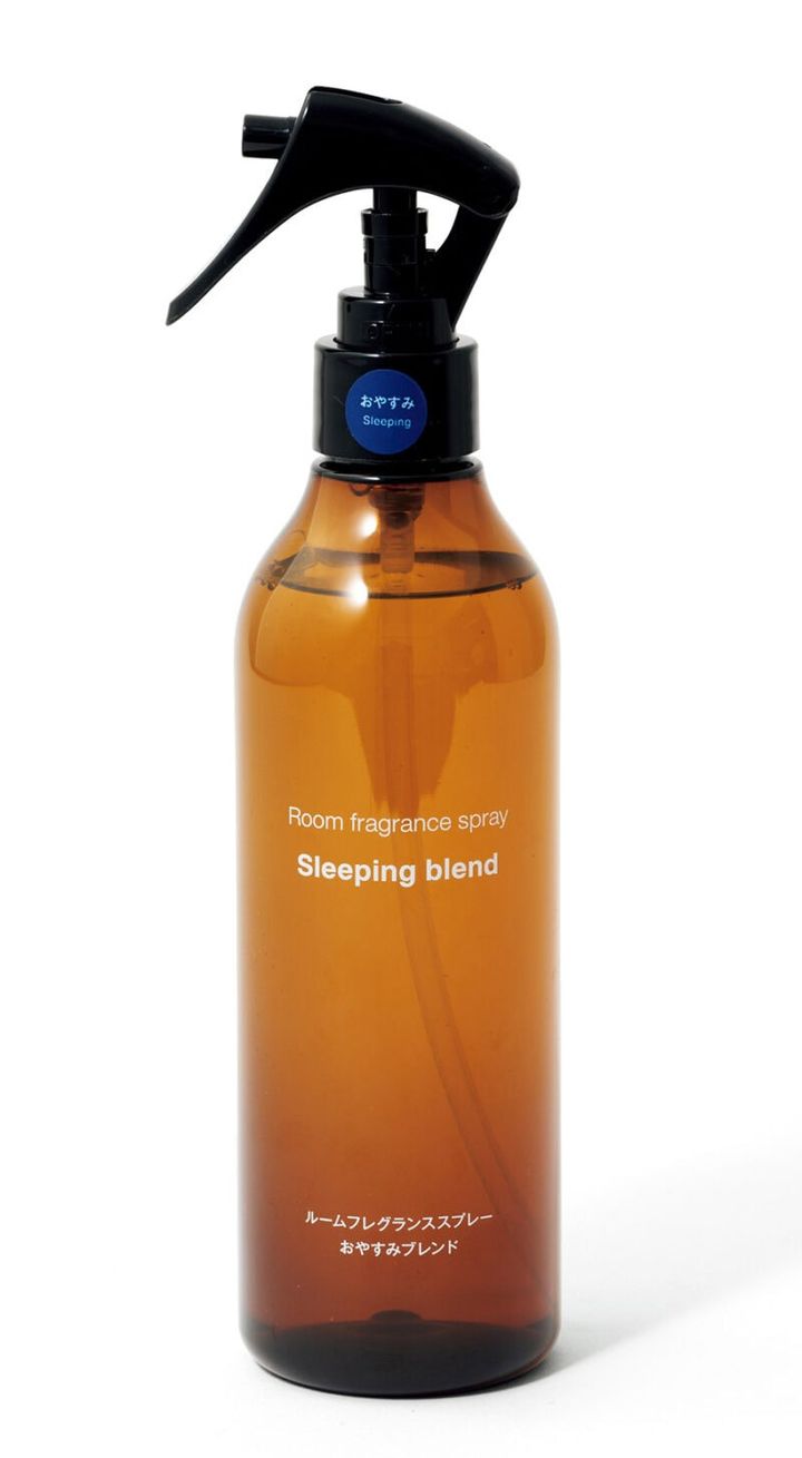 ルームフレグランススプレー おやすみブレンド 300ｍL ¥1,690／無印良品