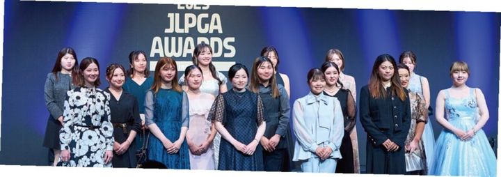 女子プロの“美しすぎるドレス姿”！「JLPGAアワード」を振り返る