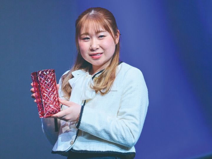 女子プロの“美しすぎるドレス姿”！「JLPGAアワード」を振り返る