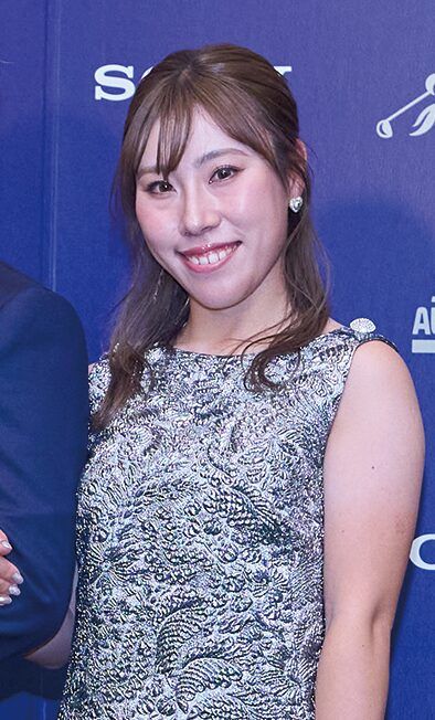 女子プロの“美しすぎるドレス姿”！「JLPGAアワード」を振り返る