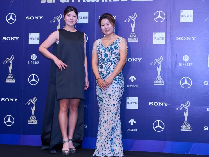 女子プロの“美しすぎるドレス姿”！「JLPGAアワード」を振り返る