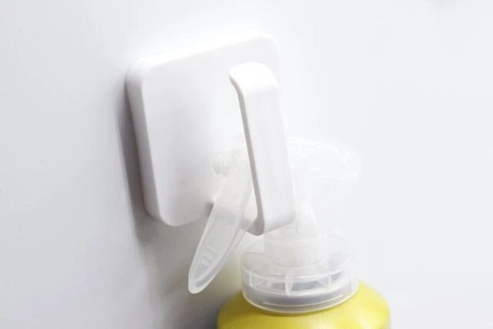 ダイソー noma キッチンマルチホルダー（マグネット） 使用例 縦向き