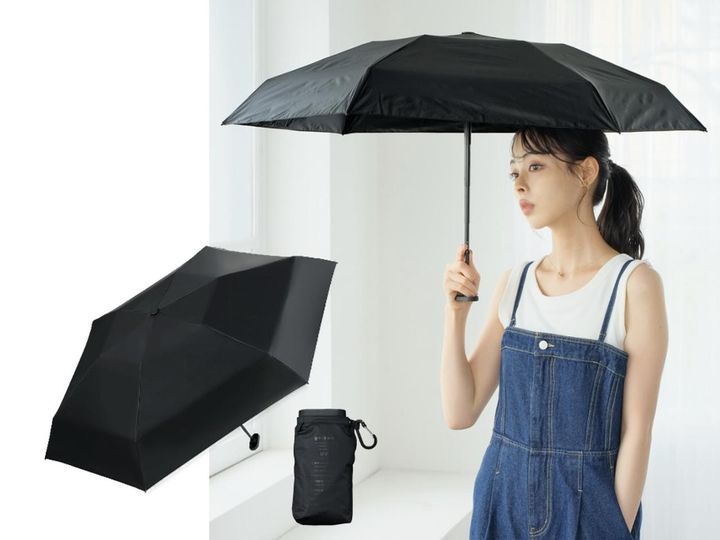 画像: 【ゴコウ（go-koh）】コンパクト（ブラック）¥5,060 ◾️遮光率100% ◾️UVカット率100% ◾️UPF50+ ◾️晴雨兼用 ◾️遮熱効果 ◾️撥水効果 出典：ゴコウ