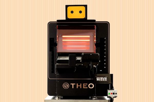 【長野県安曇野市】バウムクーヘンAI職人「THEO」、安曇野のレストラン＆カフェ「L’ATELIER DES SENS」に導入。安曇野年輪ケーキを発売