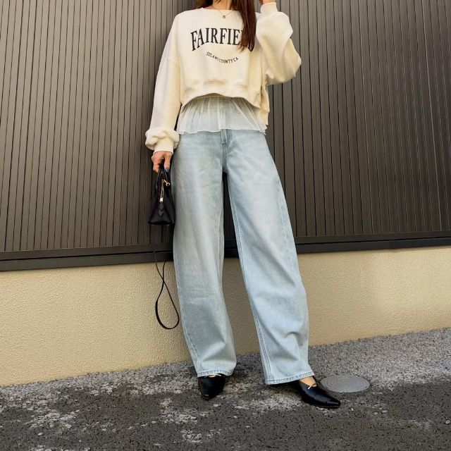 ブラフィールペプラムキャミソールを着たコーデ