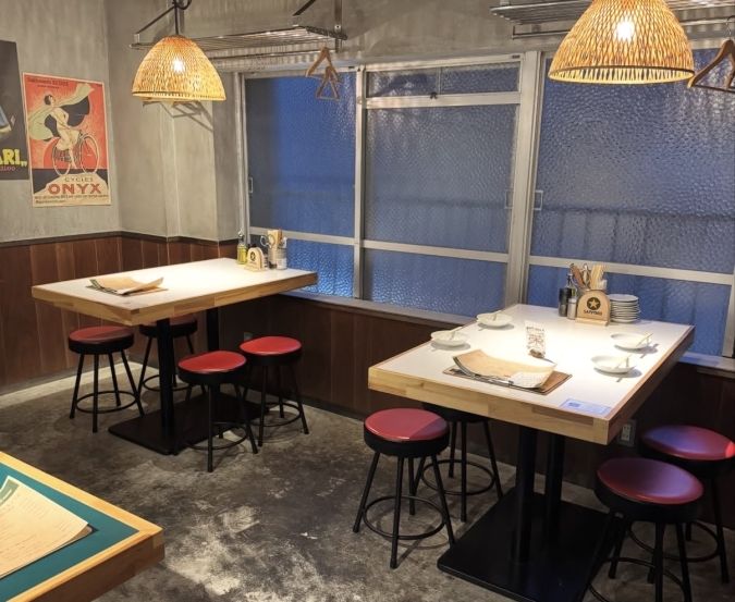 大衆イタリアンうめぼし 店内