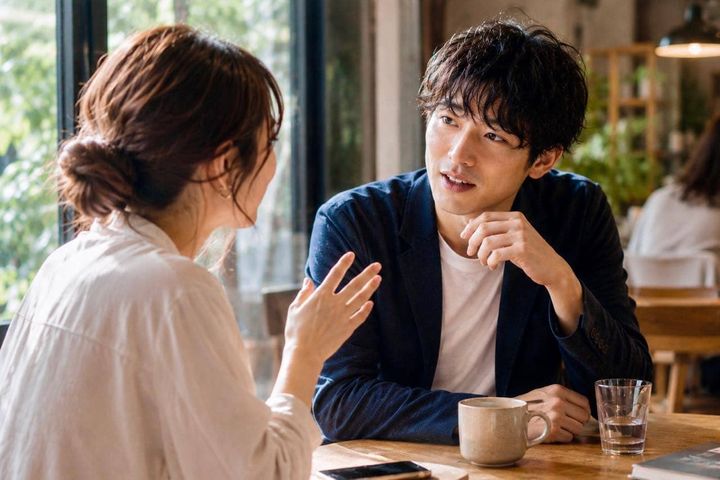 会話中こそ差が出る。本命にだけ見せる“男性のリアクション”とは
