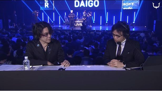 エンディングセレモニー終了後、実況解説の2人にマイクが移されたときに、スクリーンにはWINNER DAIGOの文字が