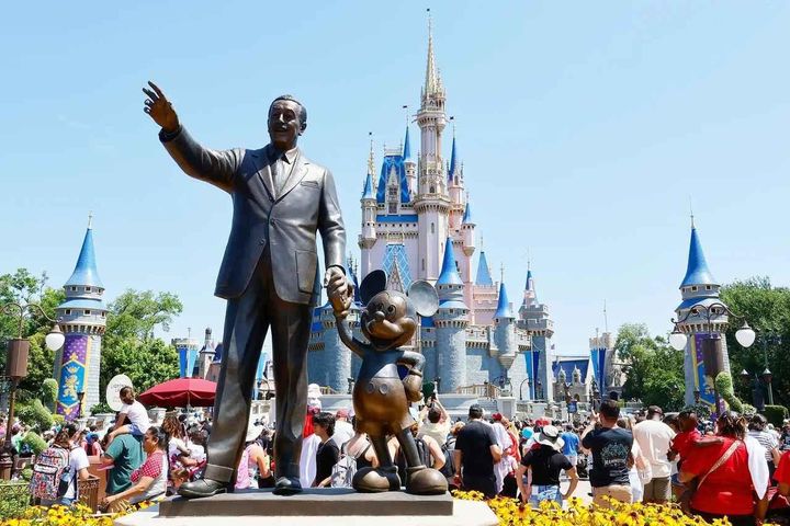 画像: ディズニーで起きた“スタバ騒動”