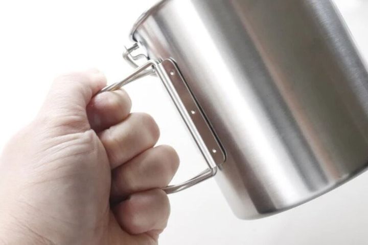 ダイソー レジャークッカー（吊り下げ、取っ手付） 使用例 持ち手