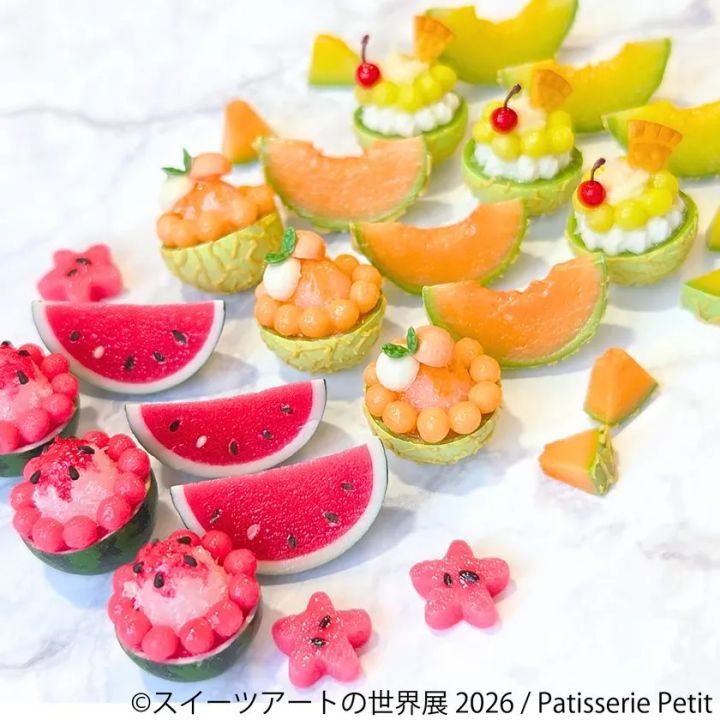 Patisserie Petitによるフェイクスイーツの展示作品