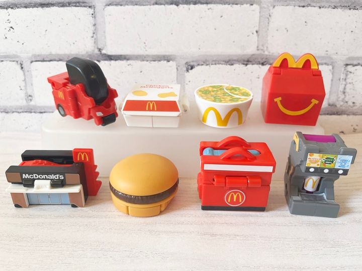 【へんしん！マクドナルドロボ】全8種類をご紹介！