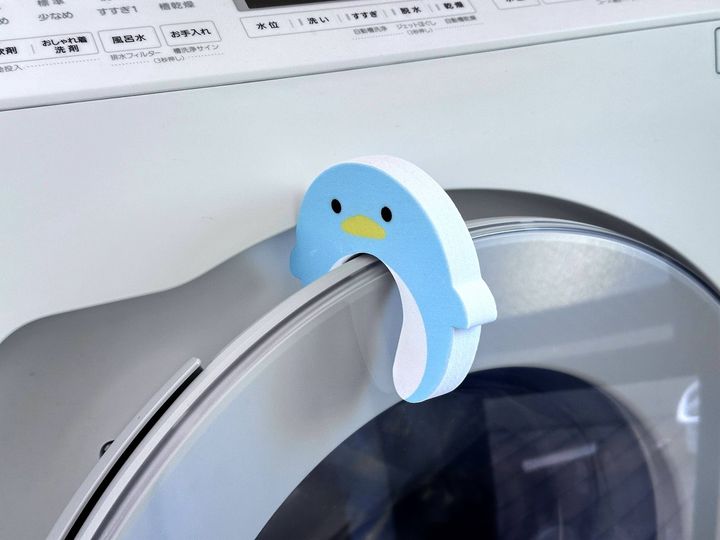 ダイソー「ドラム式洗濯機ドアストッパー」税込110円 JANコード：4940921841848