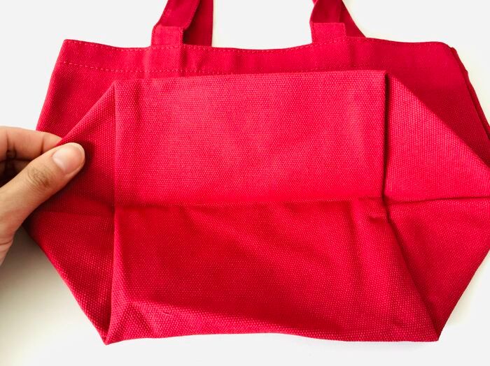 人気モデルが監修！【ハローキティ】のコラボバッグを〈付録〉でゲット。これは激レアですよーー！！