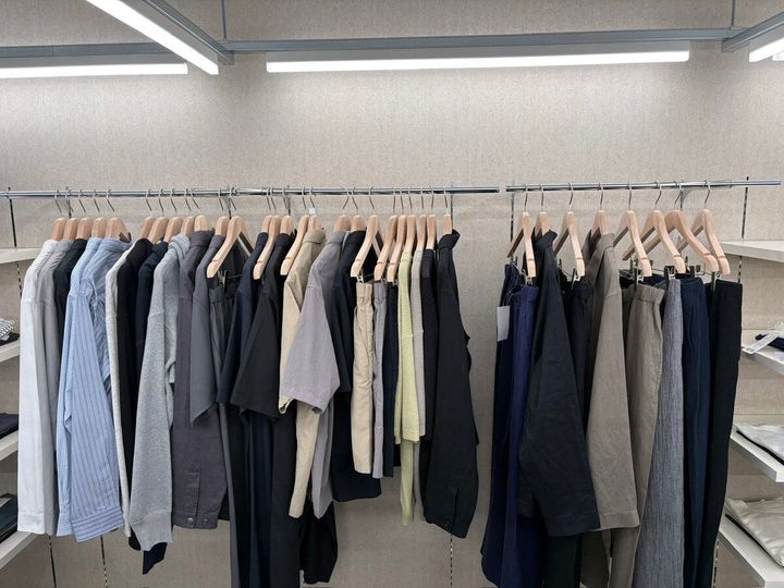 無印良品プレスルーム ムジラボのラック