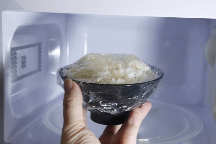 ダイソーので電子がレンジ使える穂 茶碗 12.5cm