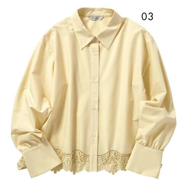 03_まろやかなイエローとスカラップレースで優しい印象。シャツ￥7,700（テチチ／キャン カスタマーセンター）